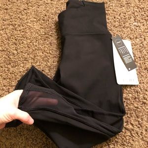 Lululemon Train Times Cropped Leggings